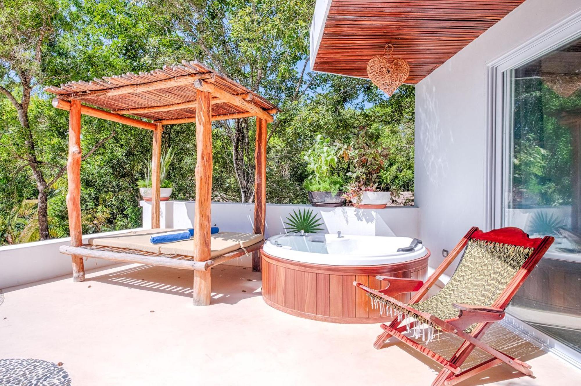 Villa Morena Boutique Hotel Ecoliving 아쿠말 외부 사진