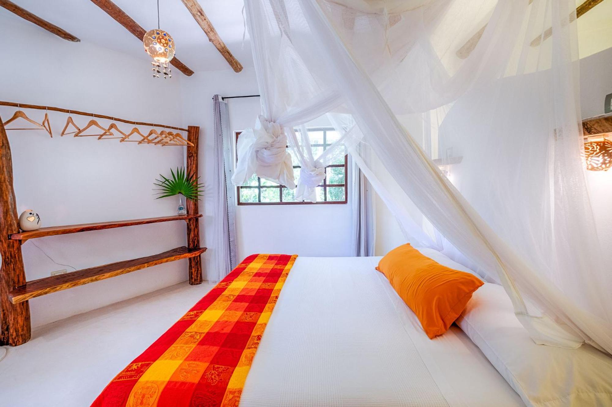 Villa Morena Boutique Hotel Ecoliving 아쿠말 외부 사진