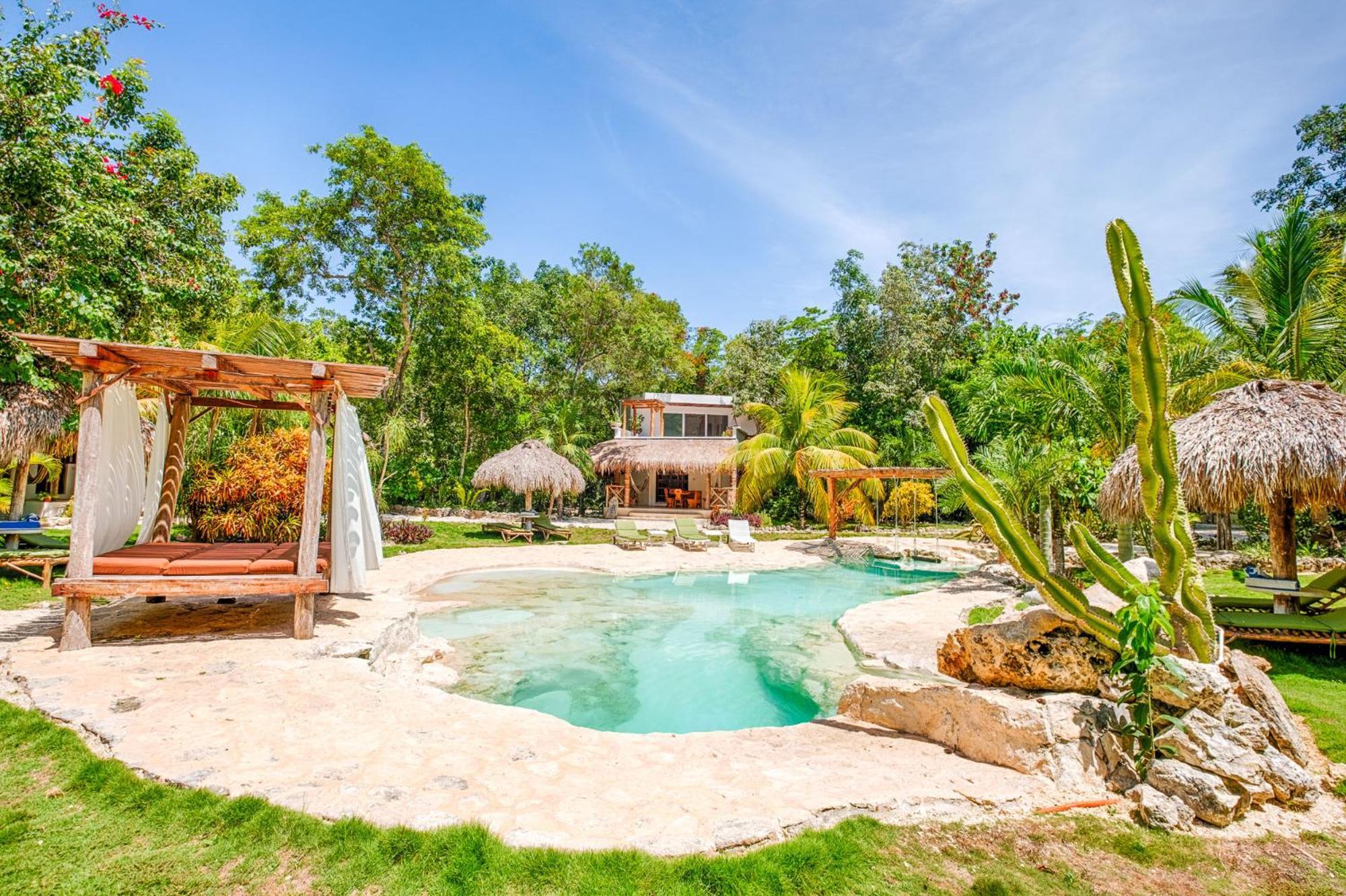 Villa Morena Boutique Hotel Ecoliving 아쿠말 외부 사진